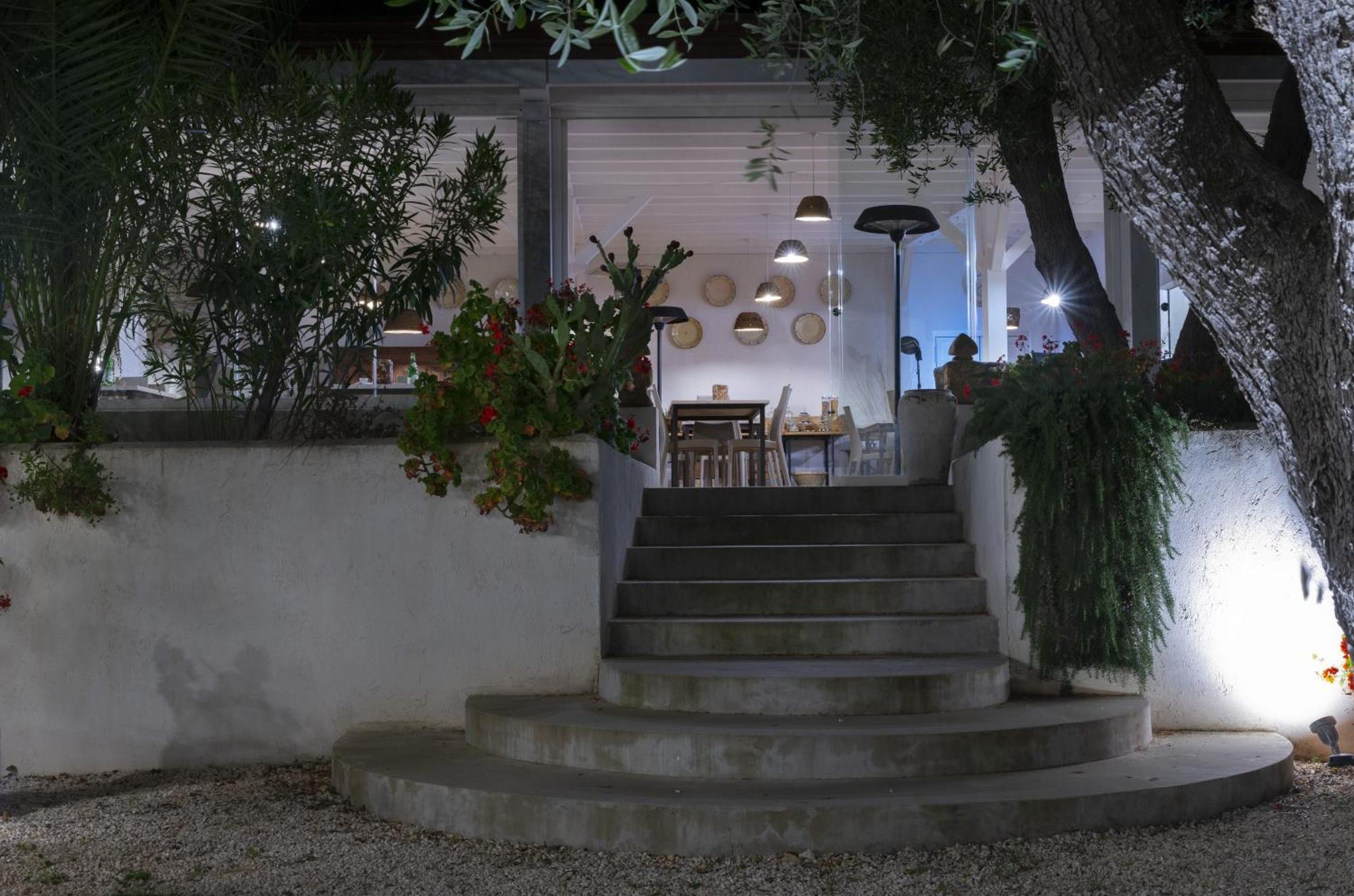 Hmo Glamping & Suites In Vignanotica Матината Екстериор снимка